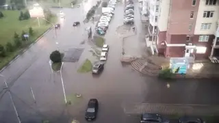 Вода лилась стеной: месячная норма осадков обрушилась на Красноярск за сутки Вода лилась стеной: месячная норма осадков обрушилась на Красноярск за сутки