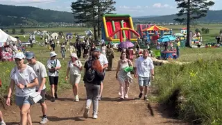 Степной зной и горячий эфир: как Радио Сибирь держит градус фестиваля «СТЕПЬ» Степной зной и горячий эфир: как Радио Сибирь держит градус фестиваля «СТЕПЬ»