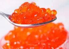 Как выбрать качественную красную икру для новогоднего стола: разъясняют эксперты