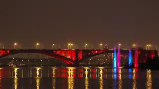 Красноярск поддержит футболистов «Енисея» 11 мая водно-световой иллюминацией Красноярск поддержит футболистов «Енисея» 11 мая водно-световой иллюминацией