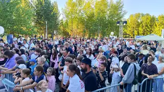 Цифровая ведущая и нейродискотека: в Таёжном День металлурга отметили в необычном формате Цифровая ведущая и нейродискотека: в Таёжном День металлурга отметили в необычном формате
