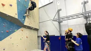 Красноярцев приглашают на бесплатные мастер-классы по скалолазанию. Что для этого нужно? Красноярцев приглашают на бесплатные мастер-классы по скалолазанию. Что для этого нужно?